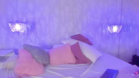 Snapshot of jazlin_angels chatting on 07/10/26, 05:15 JAZLIN ANGELS online show from 07/10/26, 05:15