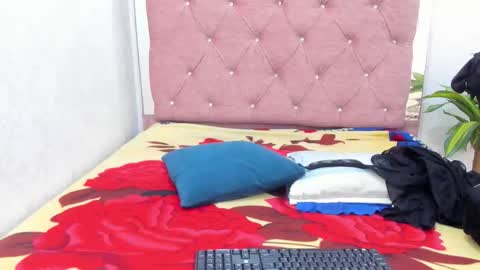 Snapshot of jazmin040_ chatting on 01/10/26, 11:34 jazmin040_ online show from 01/10/26, 11:34