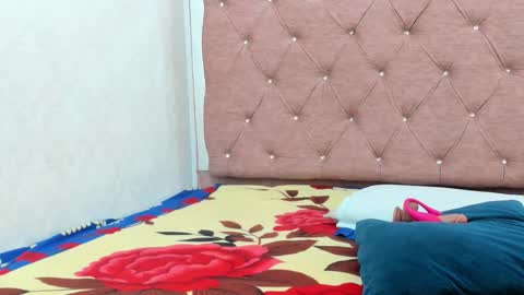 Snapshot of jazmin040_ chatting on 01/16/26, 11:47 jazmin040_ online show from 01/16/26, 11:47