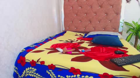 Snapshot of jazmin040_ chatting on 02/02/26, 11:53 jazmin040_ online show from 02/02/26, 11:53