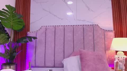 Jazmin online show from 03/12/26, 06:36