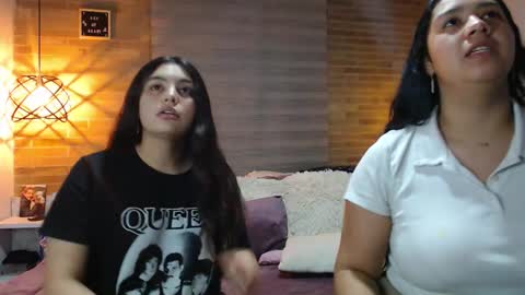 Jazmin and Scarlett online show from 12/20/25, 10:22