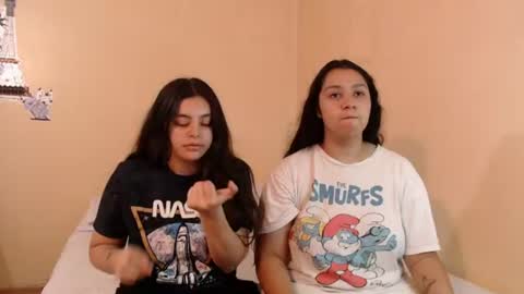 Jazmin and Scarlett online show from 07/08/26, 09:41