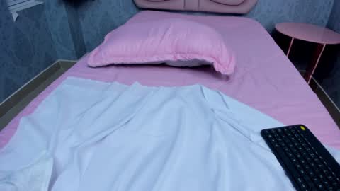 JAZMIN online show from 12/18/24, 02:10