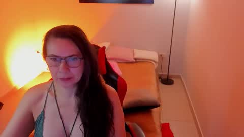 Jazmin online show from 04/01/26, 01:34