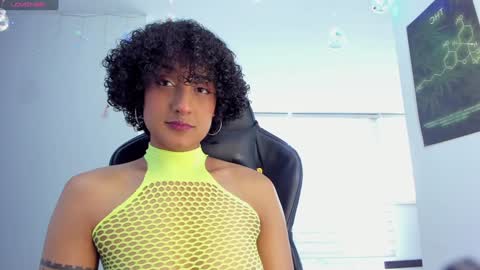 Jazmine Flower online show from 01/11/25, 05:51