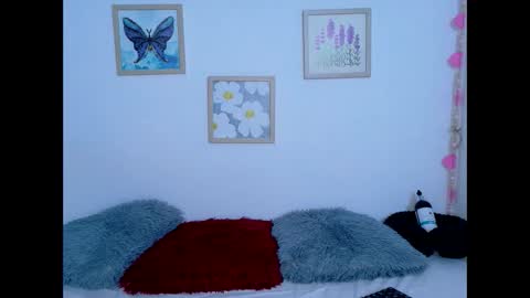 Snapshot of jazminepark chatting on 06/11/26, 02:44 JazminePark online show from 06/11/26, 02:44