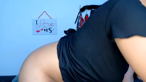 Snapshot of jazminepark chatting on 07/17/26, 08:46 JazminePark online show from 07/17/26, 08:46