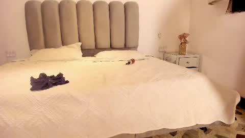 Snapshot of jazminrusso_ chatting on 06/14/26, 02:24 Jazminrusso online show from 06/14/26, 02:24