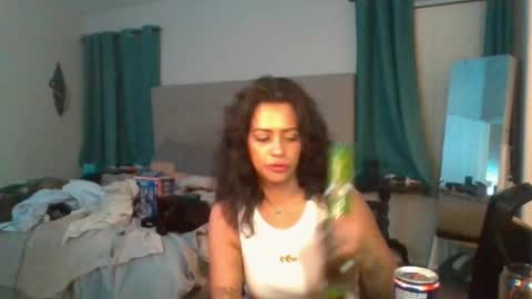 jbayxo619 online show from 09/21/25, 11:34