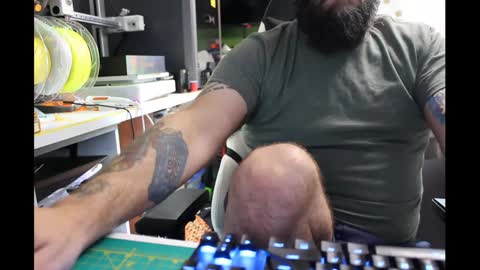 jbb6221601 online show from 10/05/25, 05:00