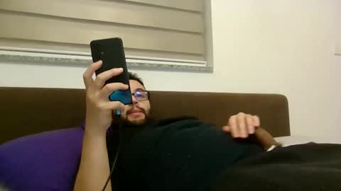 Snapshot of jbon23 chatting on 02/18/26, 08:49 Josbon23 online show from 02/18/26, 08:49