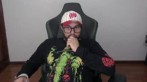 Snapshot of jbx6x9 chatting on 07/04/26, 04:51 NiceD online show from 07/04/26, 04:51