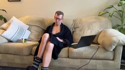 Jon online show from 02/11/26, 10:09