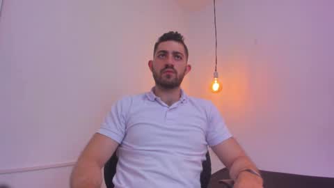Snapshot of jcdq_ chatting on 02/12/25, 05:26 all public online show from 02/12/25, 05:26
