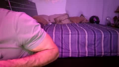 Snapshot of jcmax305 chatting on 03/09/25, 09:46 JcMax305 online show from 03/09/25, 09:46