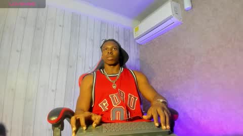 Snapshot of jd_thebaby chatting on 12/21/25, 08:05 jd thebaby online show from 12/21/25, 08:05