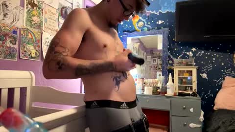 jdingo743817 online show from 04/24/26, 06:43