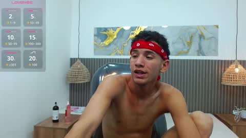 jdwhite18 online show from 03/12/26, 04:29