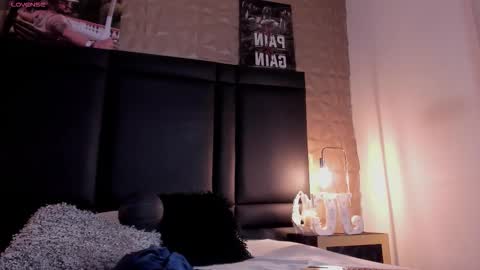 Jean Coleman online show from 10/29/25, 04:15