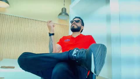 JEAN online show from 03/20/26, 08:25