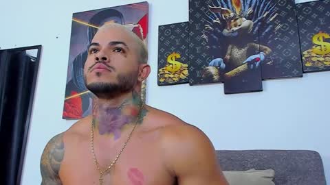 Snapshot of jean_lopez chatting on 01/09/25, 10:41 Jean axelcrow Modelo Independiente online show from 01/09/25, 10:41