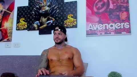 Snapshot of jean_lopez chatting on 02/16/25, 08:43 Jean axelcrow Modelo Independiente online show from 02/16/25, 08:43