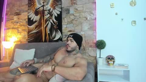 Snapshot of jean_lopez chatting on 09/27/25, 03:55 Jean axelcrow Modelo Independiente online show from 09/27/25, 03:55