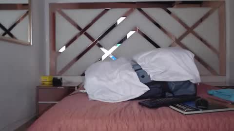 jean paul online show from 09/14/25, 08:08