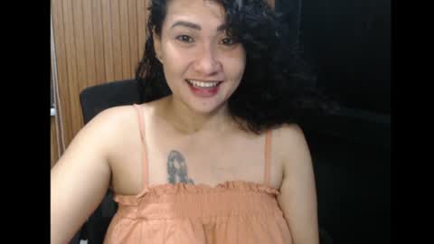 Snapshot of jeanerous_heart chatting on 06/21/26, 11:07 Jean online show from 06/21/26, 11:07