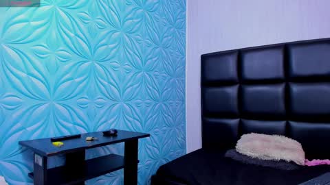 jeanram018 online show from 02/24/25, 04:15