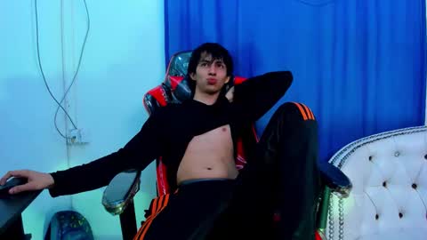 Snapshot of jeanram18 chatting on 09/21/25, 11:12 JEAN online show from 09/21/25, 11:12