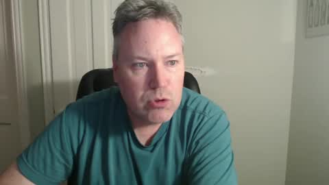 JE online show from 10/01/25, 03:34