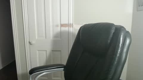 JE online show from 04/21/26, 05:14