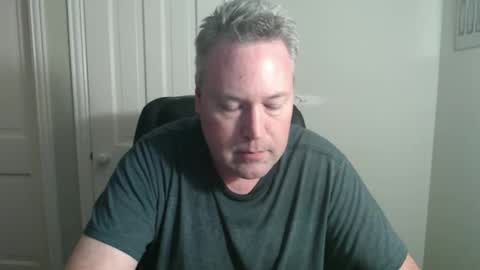 Snapshot of jeb5150 chatting on 05/06/26, 05:25 JE online show from 05/06/26, 05:25