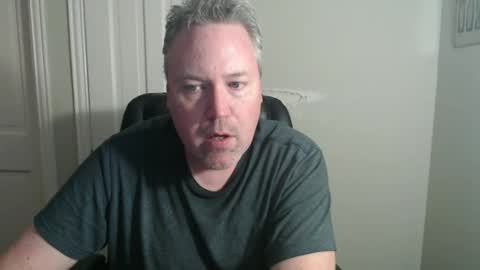 Snapshot of jeb5150 chatting on 05/24/26, 02:27 JE online show from 05/24/26, 02:27