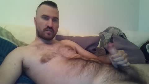 Snapshot of jebeni18 chatting on 10/01/25, 03:51 somefucker6666 online show from 10/01/25, 03:51