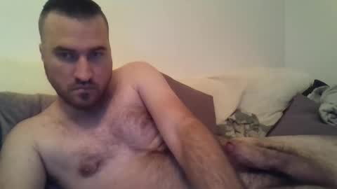 Snapshot of jebeni18 chatting on 10/09/25, 07:56 somefucker6666 online show from 10/09/25, 07:56