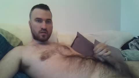 Snapshot of jebeni18 chatting on 10/12/25, 01:21 somefucker6666 online show from 10/12/25, 01:21