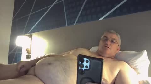 dadbody71 online show from 03/09/25, 05:55