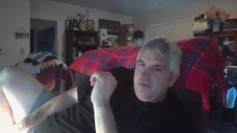 dadbody71 online show from 06/01/26, 01:51