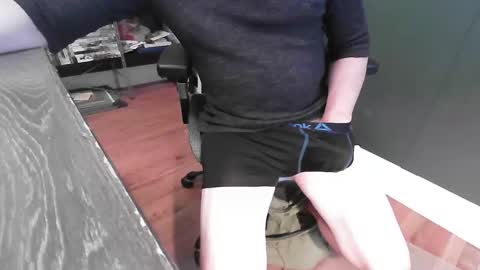 jedge4404 online show from 04/07/26, 07:58