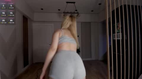 jee__son online show from 11/25/25, 01:55