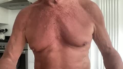 Snapshot of jeeves200 chatting on 06/28/26, 10:43 Sensual Jeeves online show from 06/28/26, 10:43