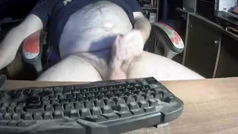 Snapshot of jeff_40962 chatting on 09/16/25, 01:50 Jeffrey Sinclair online show from 09/16/25, 01:50