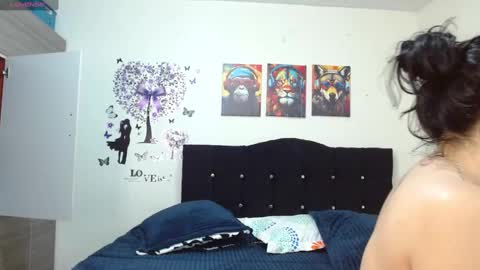 Snapshot of jeff_and_jade chatting on 12/06/24, 11:22 jeff and jade online show from 12/06/24, 11:22