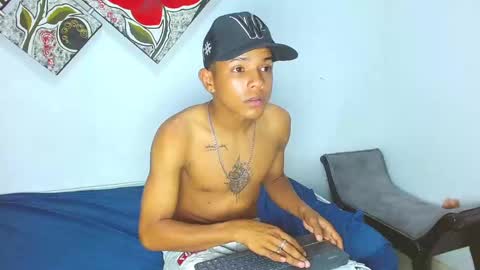 Snapshot of jeffer_sexy chatting on 02/17/25, 09:30 jeffer sexi online show from 02/17/25, 09:30