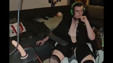 Snapshot of jeffstarckmann chatting on 10/05/25, 06:06 jeffstarckmann online show from 10/05/25, 06:06