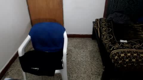 Snapshot of jefmuscletw chatting on 07/20/26, 03:47 brayam online show from 07/20/26, 03:47