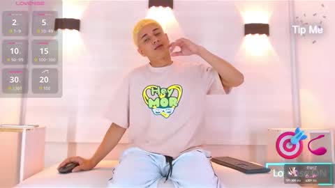 Snapshot of jeic_18 chatting on 09/19/25, 07:03 jeic 18 online show from 09/19/25, 07:03